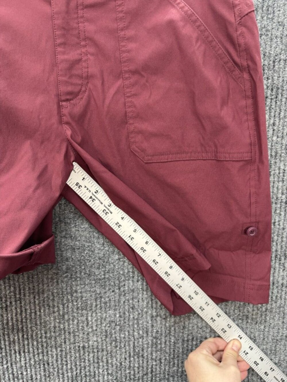 Eddie Bauer Rolled Hem Bermuda Shorts Womens 6 Burgundy Stretch Nylon Outdoor - Picture 9 of 10